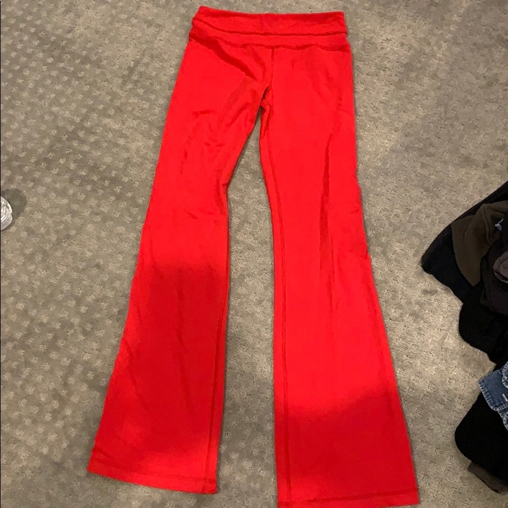 Lululemon red open bottom pants